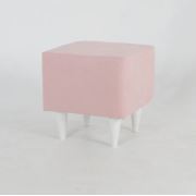 Homaks Glory Kare Pembe Puf Ayaklı 40x40 cm